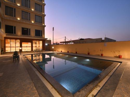 Clubhouse Hotel Morbi by CheckIn in Morbi