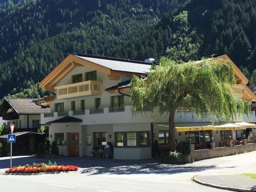 Gasthof Sportalm - Hotel - Neustift im Stubaital