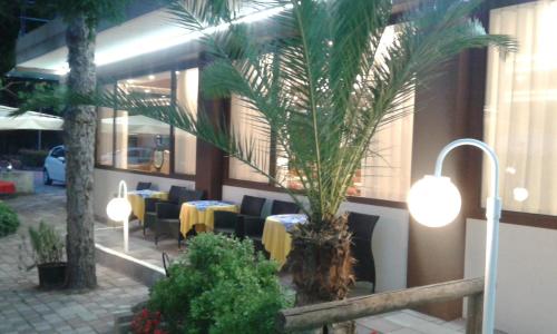 Hotel La Rondine - image 5