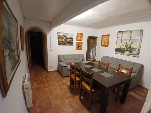 Vendégszoba, Casa Rural Forcén (Casa Rural Forcen) in Lumpiaque