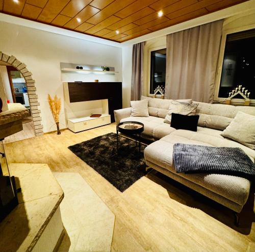 FeWo im Chalet Style mit Kamin in 蓋埃爾