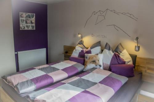 Ferienhaus Fux - Your Lake and Ski Hideaway at Tauplitz near Hallstatt in Bad Mitterndorf
