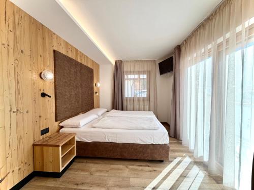 B&B Cèsa Planber Room Type - Quadruple Superior Room with Balcony and Mountain View