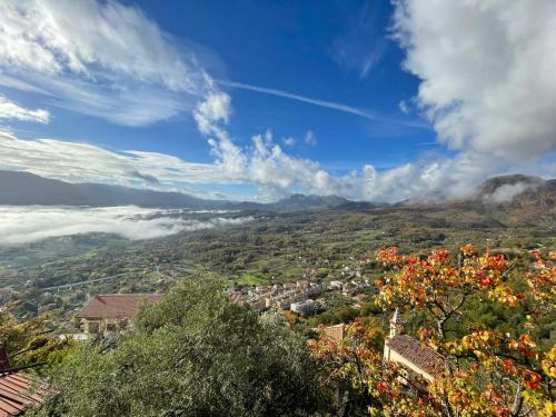 A Vocaletti - Panoramic views and quiet in the historic center in Castelluccio Superiore