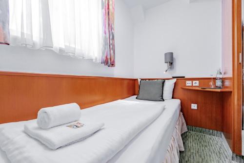 Hotel Domschatz - image 11