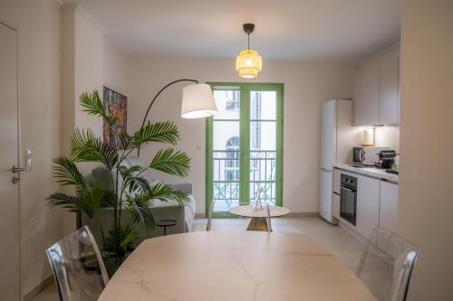 Superbe T2 Neuf avec Terrasse Hyper Centre Nice