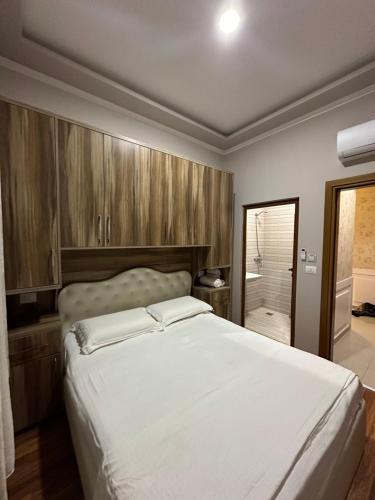 1 double bed