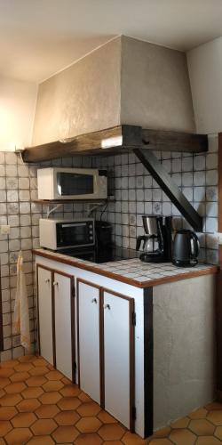 Зручності, Chambre chez l'habitant en plein centre de Bures in Бур-сюр-Ивет