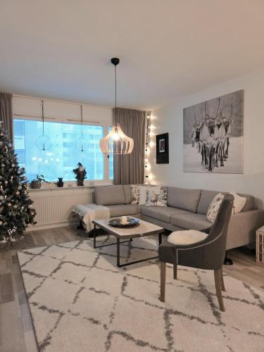 Arctic Circle Home