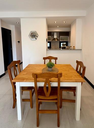 Zona Guemes Aldrey - Alvarado 1800