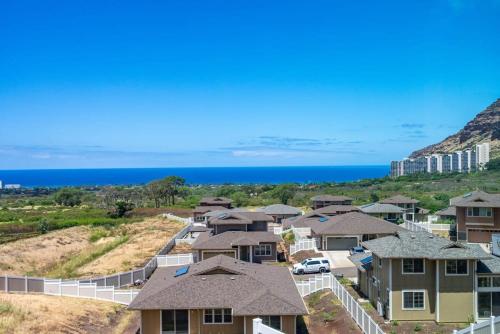 Marbella Lane - Paradise Point close to beaches in Makaha (HI)