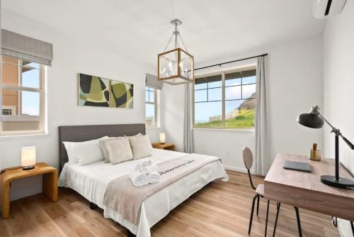 Marbella Lane - 2 master suites MTOcean Views in Makaha (HI)