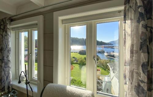 Exterior view, Cozy Home In Jelsa With House Sea View in Jelsa