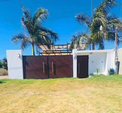 . Puerto San Carlos Bay House & Tours -1st & 2nd Floor-