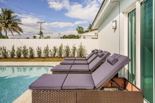 4 BR home with private pool in Lauderhill