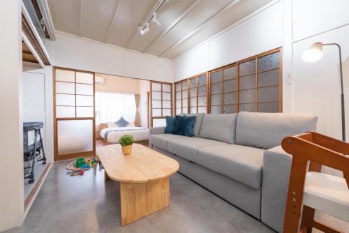 6 Beds Up to 14 12 min to Nagoya Sta in Nagoya