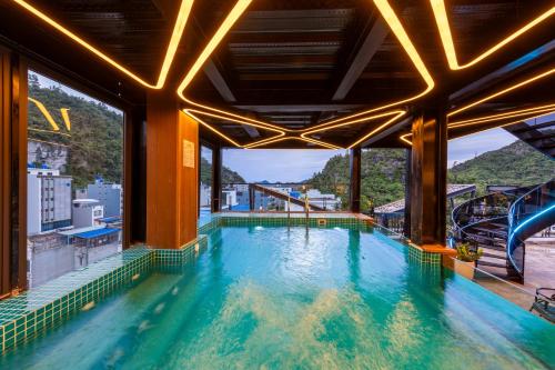 Zwembad, Cat Ba Wistaria Hotel - Pool & Massage in Cat Ba Island