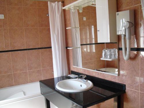 Hotel Solneve - image 13