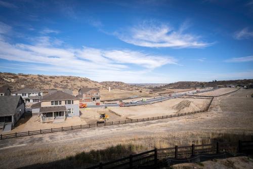 New Build 1BR Home Stunning Views Denver Access in Castle Rock (CO)