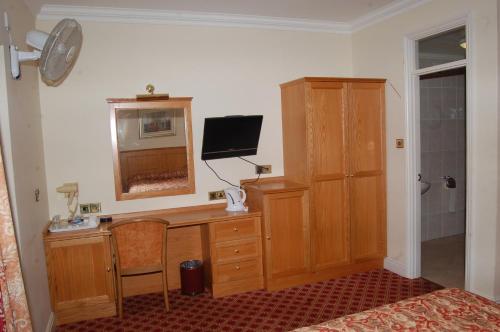 Viking Hotel - image 13