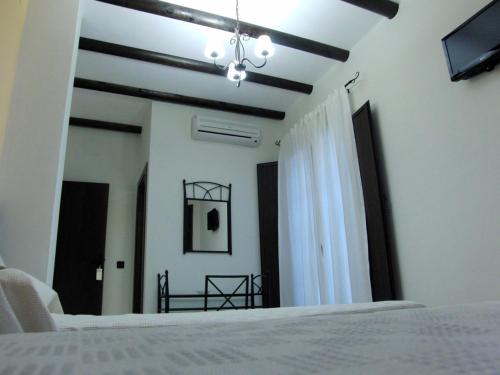Hotel El Romeral - image 12