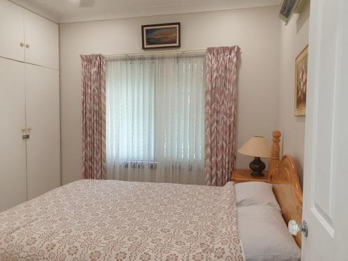 Home in Talbingo Peace Cottage 4 bedrooms - 7 beds in Talbingo