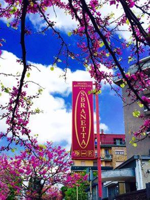 Hotel Ristorante Sbranetta - 숙소 외관