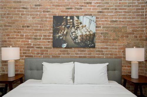79160726 Sonder — Division Suite