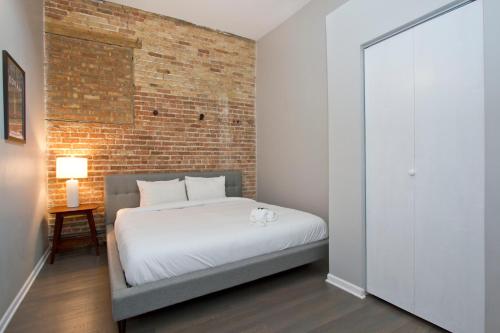 79160731 Sonder — Division Suite