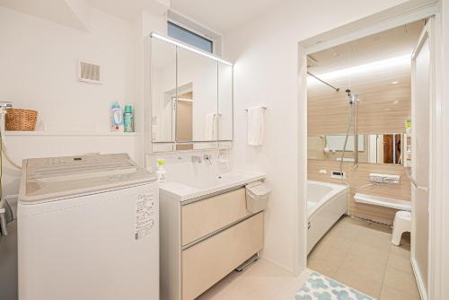 Oasis Omori New House - 30min to Haneda - 2 Adjacent Homes