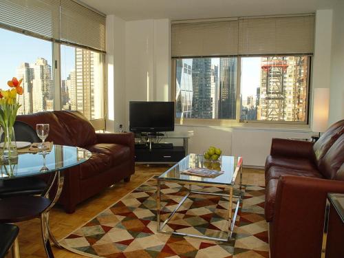 54th Street Suites at Times Square - main image