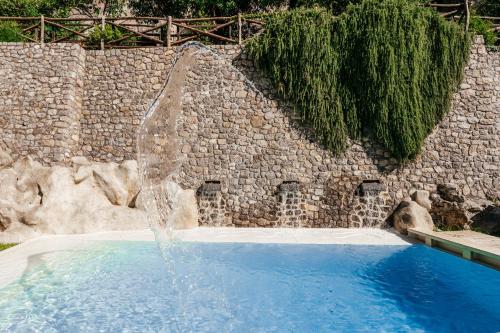 Amalfi Resort Rooms with pool - image 4