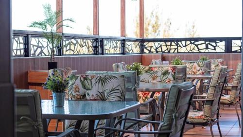 Restaurante, Nokras SilverOak Hotel, Embu in Embu