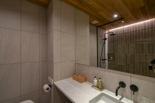 Yūgen - The ultimate in secluded luxury 4 bedrooms