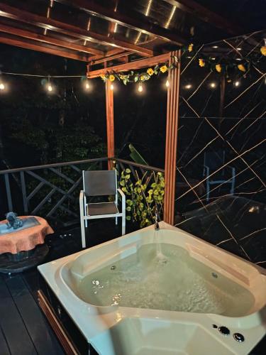 Breezes Ecolodge in San Gerardo