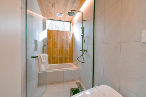 Yasuragi - Sleek modern 3 bedroom ski chalet