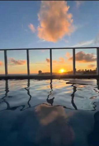 DELUXE VIP! 200m praia, 10 min Convencoes, Ar, wifi, Cafeteira Expresso, Piscina, Rouparia Premium,  – khách sạn tại Amaralina