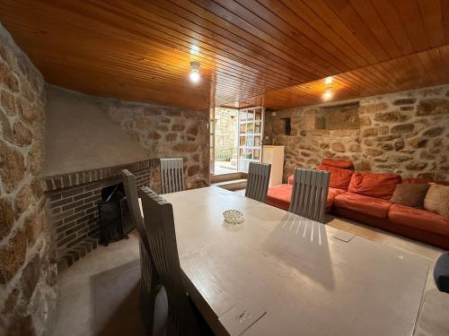 A Casiña de Coles (A Casina de Coles) in Coles