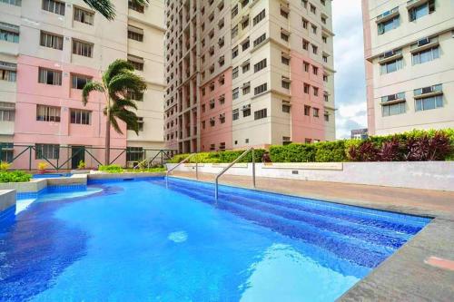 Swimming pool, Cozy Modern Condo in Little Baguio Terraces San Juan City in San Juan