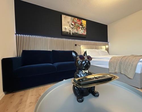 Cozy Escape 3BR I 20 min to Zurich center l 2 Free Parking I View in Dietikon
