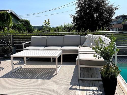 High standard - Pool - Jacuzzi - Close to the city center in Lillesand