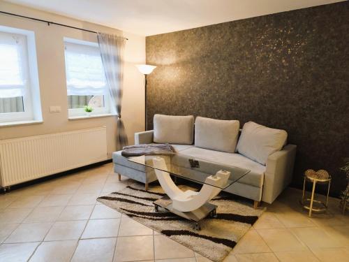 Apartment - Carport - WLAN - 3 Gaste - Selbst-Check-in in Neuental
