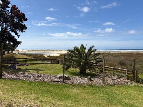 Tuvākā izklaides vieta, Pakiri Farm cottage in Pakiri