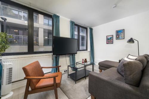2 Bedroom Serviced Apartment, Barbican & Old Street, Sleeps 4, Londres