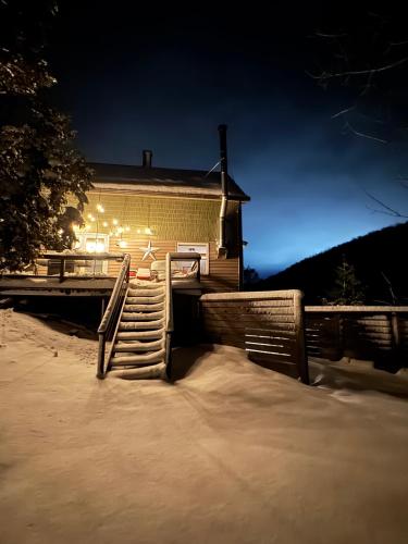 Maples Retreat - 2 Acres - Fireplace in Ellicottville, USA