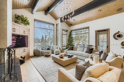 Lucky Star Apartment at Belle Arbor – Park City, UT