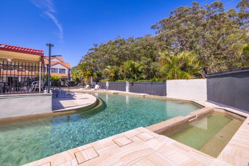 Piscina, Nelson Bay Breeze Holiday Apartments in Nelson Bay