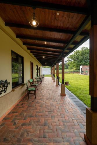 カルメン・デル・パラナ San Cosme y Damian Lodge & Spa ホテル 外観