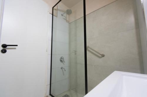 Peron Rent-15 HOSPITAL ITAIANO, MEVATERAPIA- NAVAL- GUEMES in Almagro