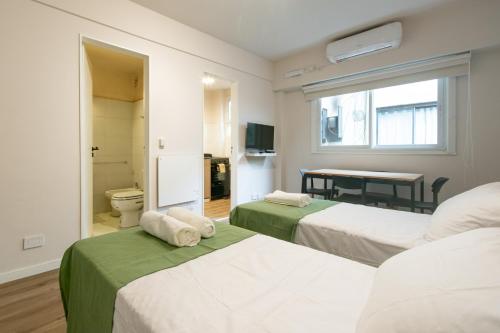 Peron Rent-15 HOSPITAL ITAIANO, MEVATERAPIA- NAVAL- GUEMES in Almagro